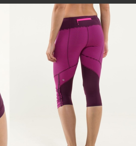 lululemon athletica Pants - Lululemon Run: For Your Life Crop

Hyper Stripe Ra